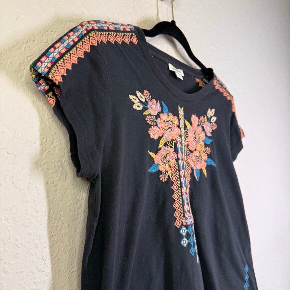 SUNDANCE Blouse Medium Crew Neck Embroidered Chest & Shoulder Top Tee Boho - Picture 6 of 11